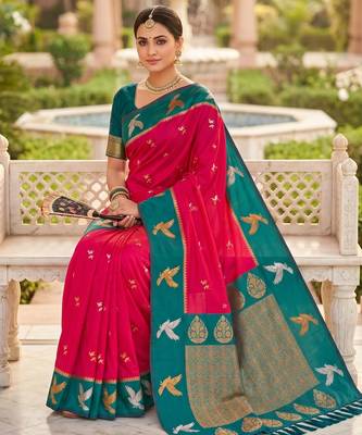 Pink soft silk blend saree with zari weaving meenakari design 3