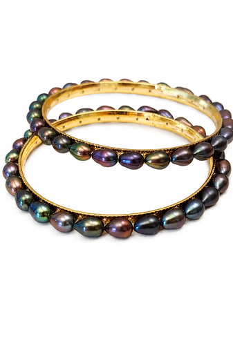 Pearl bangle set, dark iridescent freshwater pearls, gold-tone base