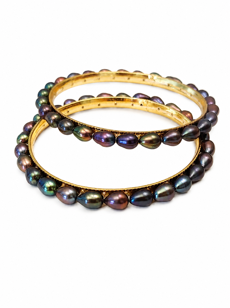 Pearl bangle set, dark iridescent freshwater pearls, gold-tone base