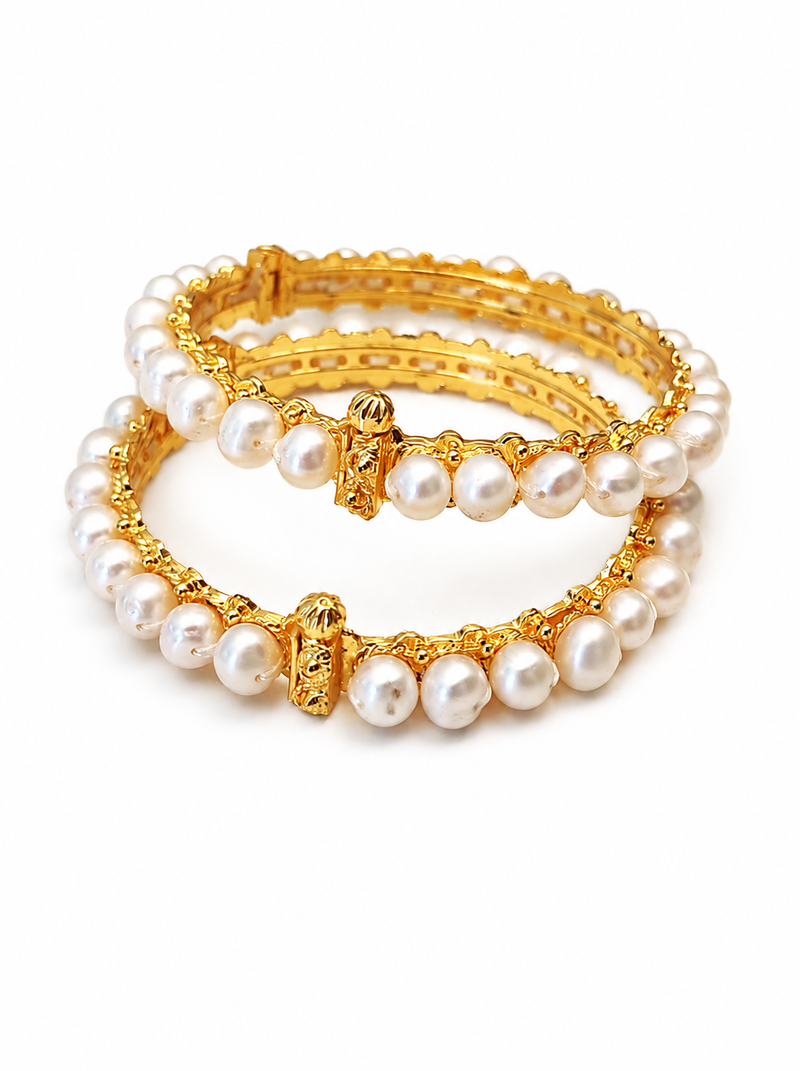 Pearl bangle set, gold-toned, openable, traditional style, 
