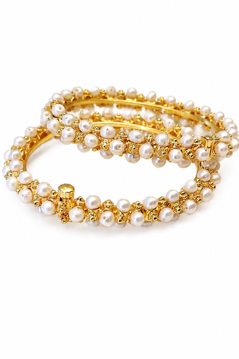 Pearl bangle set, gold-toned, white pearls, openable