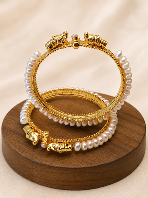 Pearl bangle set, gold-plated, white pearls, elephant motif, 2