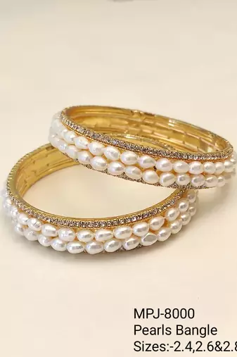 Pearl bangle set, white, gold-toned, double row pearl with rhinestone border,