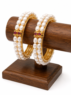 Pearl bangle with ruby accent, gold-toned, double row, openable, 3