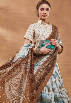 Brown floral silk blend regular saree with blouse 4