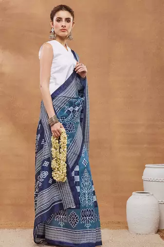 Blue  floral silk blend regular saree with blouse