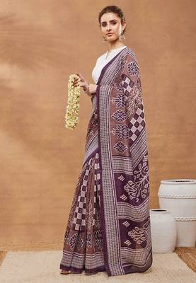 Wine floral silk blend regular saree with blouse 3