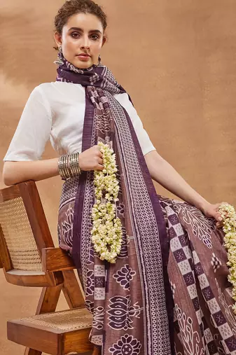 Wine floral silk blend regular saree with blouse