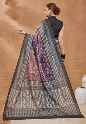 Wine checked silk blend regular saree with blouse 2