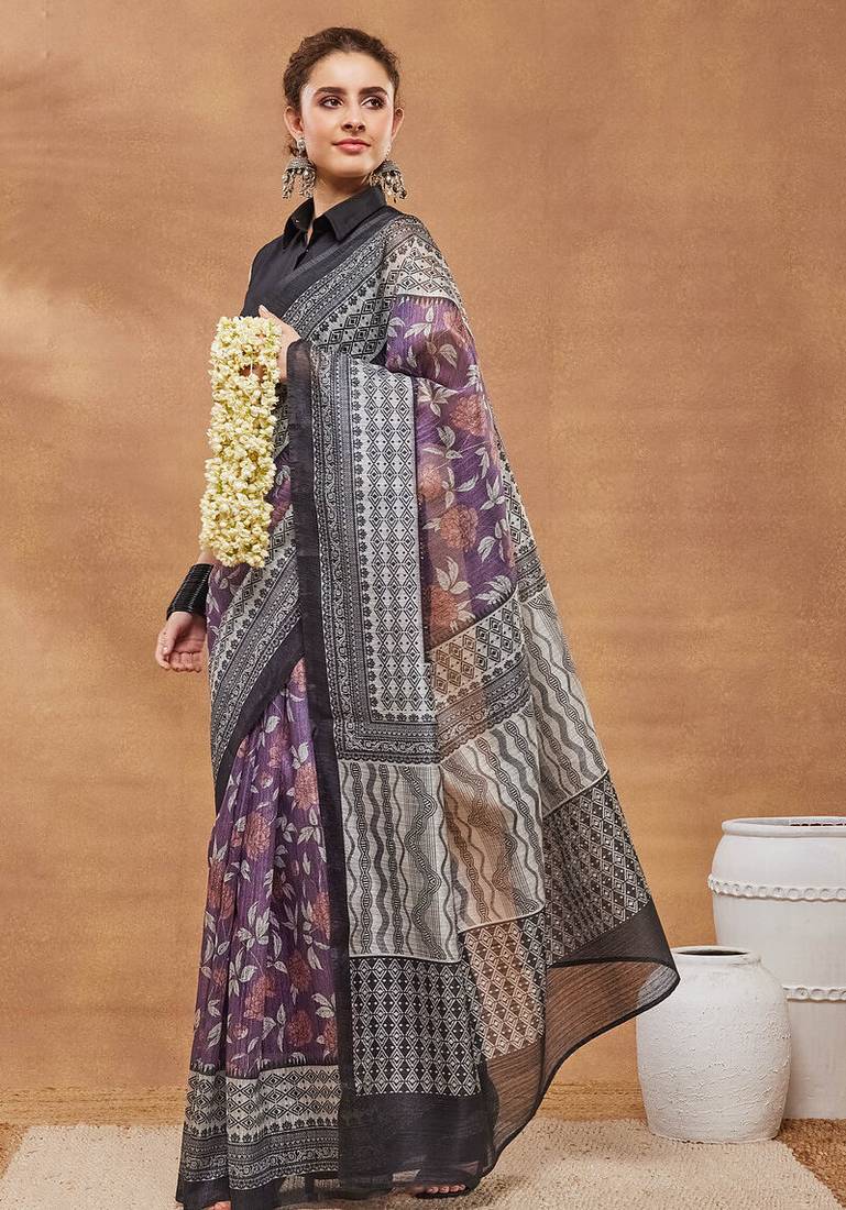 Wine checked silk blend regular saree with blouse