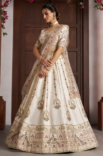 Luxurious White Lehenga with Elegant Thread & Peacock Design