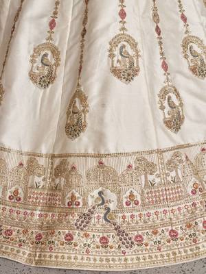 Luxurious White Lehenga with Elegant Thread & Peacock Design 4