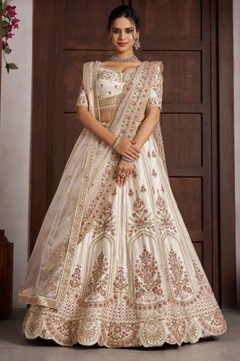 Elegant White bridal Lehenga with Double Dupatta & Multicolor Embroidery