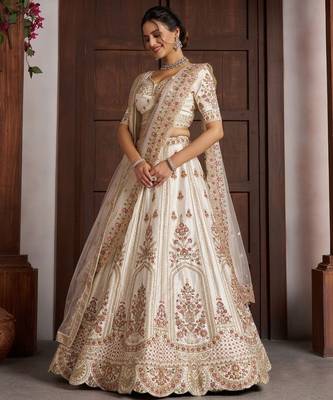Elegant White bridal Lehenga with Double Dupatta & Multicolor Embroidery 2