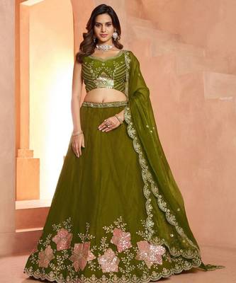 Elegant Floral Green Embroidered Tissue Lehenga Choli Set 1