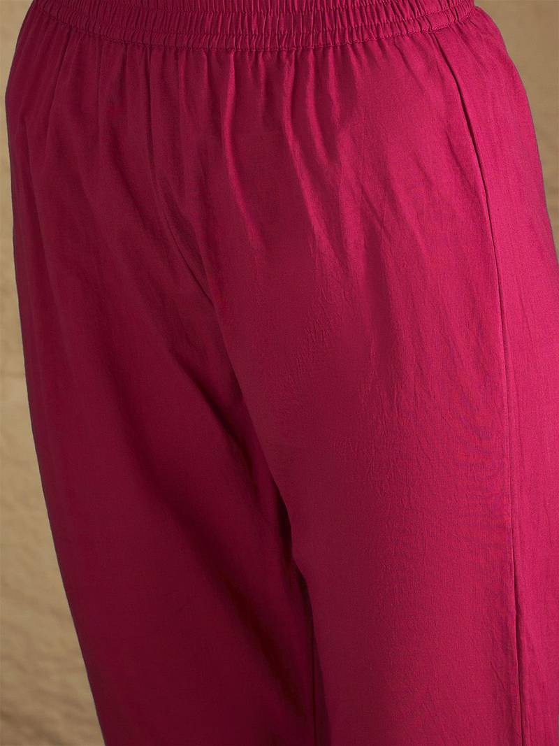 Women bandhani printed regular kurta with trousers