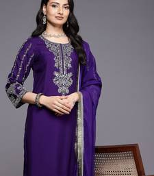 Ethnic motifs embroidered zari kurta with trousers & dupatta