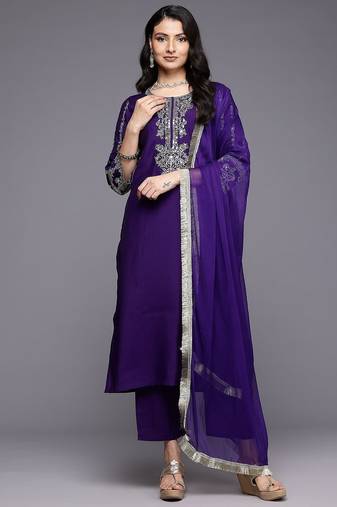 Ethnic motifs embroidered zari kurta with trousers & dupatta