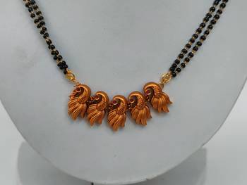 Matt finish peacock mangalsutra 3