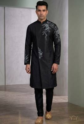 Black embroidered dupion silk kurta set 2