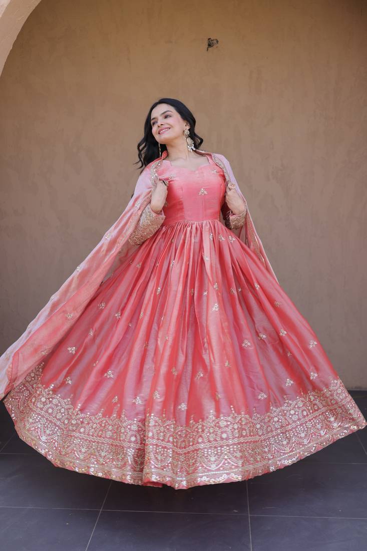 Pink silk blend embroidered flared gown set