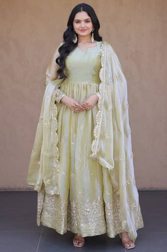 Light-green silk blend embroidered flared gown set