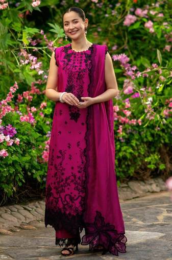 Rani-pink silk blend thread kurta set