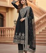 Black crepe embroidered kurta set