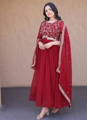 Red silk blend sequins flared gown set 1