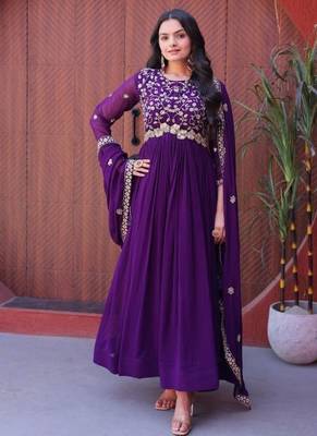Purple silk blend sequins flared gown set 2