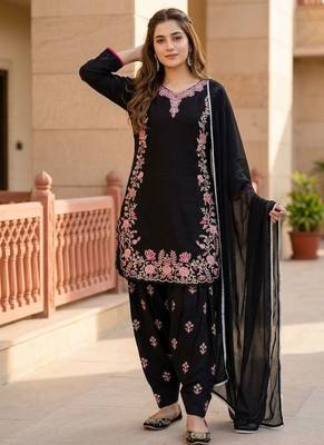 Black silk blend embroidered farshi salwar set 1