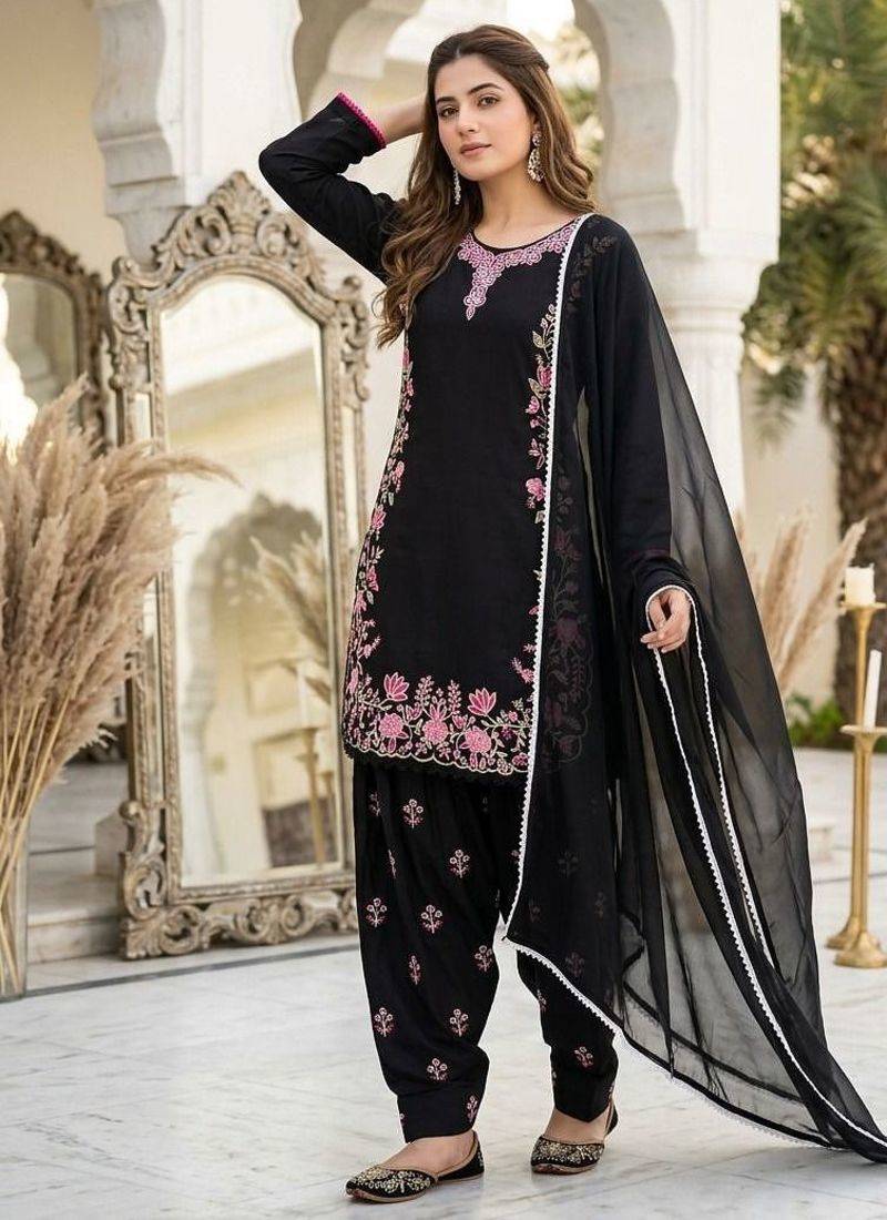 Black silk blend embroidered farshi salwar set