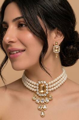 Regal pearl & crystal statement necklace set 1