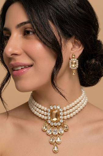 Regal pearl & crystal statement necklace set