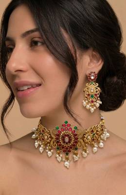 Emerald pearl bridal choker set 1