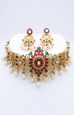 Emerald pearl bridal choker set 2