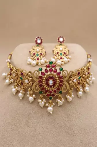 Emerald pearl bridal choker set