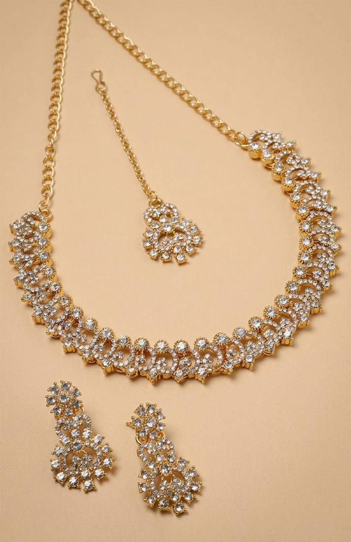 Minimal radiance necklace set
