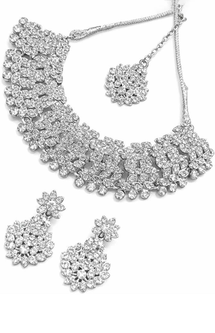 Radiance bridal maang tikka set