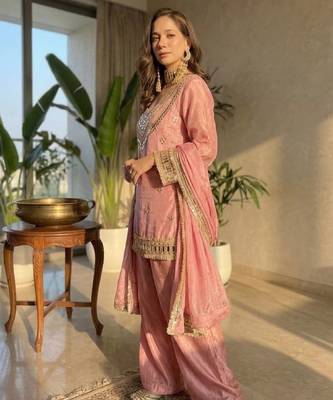 Women's pink chinon embroidered kurta set with dupatta and palazzo- ethnic party wear 3
