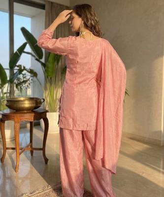 Women's pink chinon embroidered kurta set with dupatta and palazzo- ethnic party wear 4