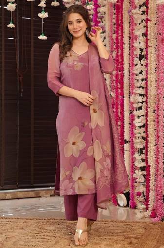 Women's pink straight silk blend floral printed kurta set with pant and dupatta