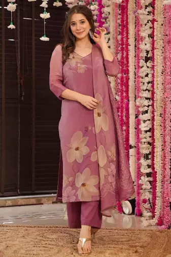 Women's pink straight silk blend floral printed kurta set with pant and dupatta