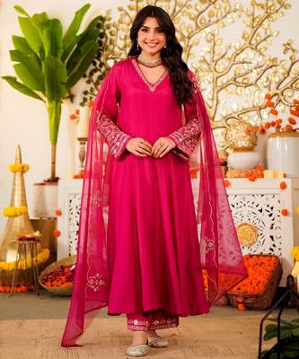 Women's pink viscose embroidered flared kurta set with dupatta and pant 1