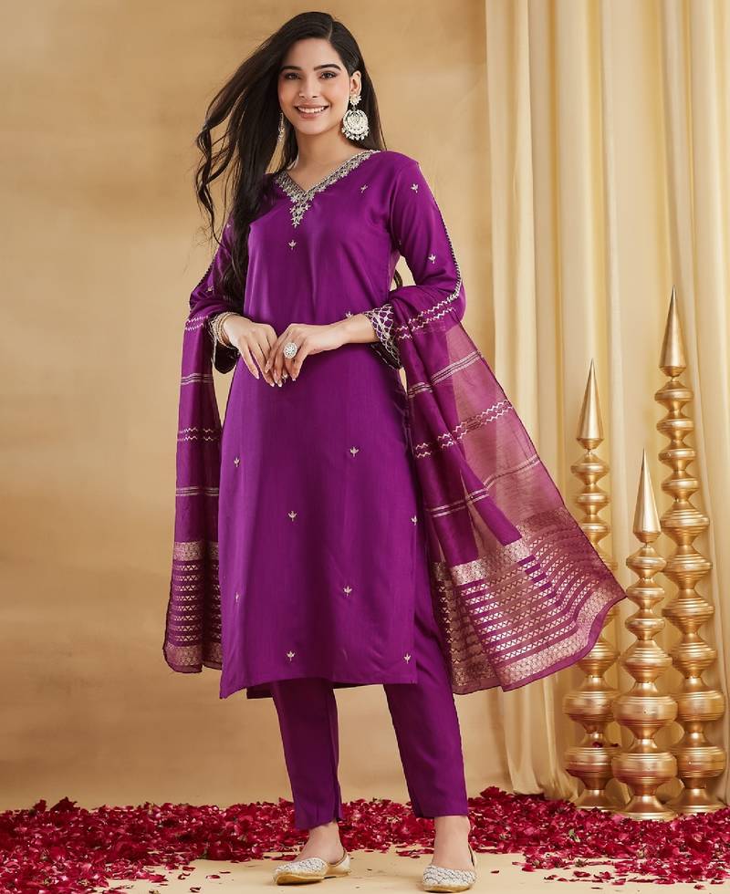 Women's purple viscose straight embroidered kurta set with pant and dupatta