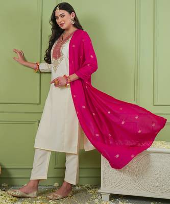 Women's off white straight embroidered silk blend kurta set with dupatta and pant 4