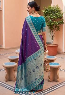Magenta soft silk blend saree with zari weaving meenakari design 4