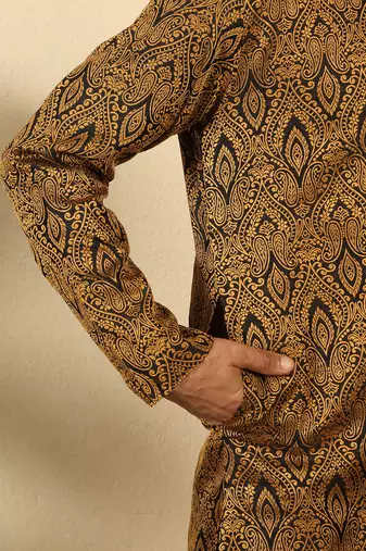 silk blend jacquard paisley black kurta