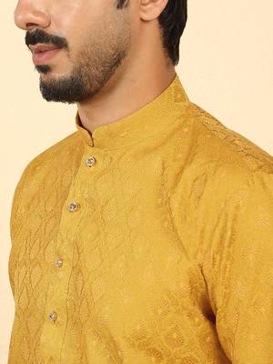 silk blend jacquard paisley yellow kurta 2