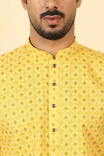 foil printed yellow roll-up sleeves short kurta